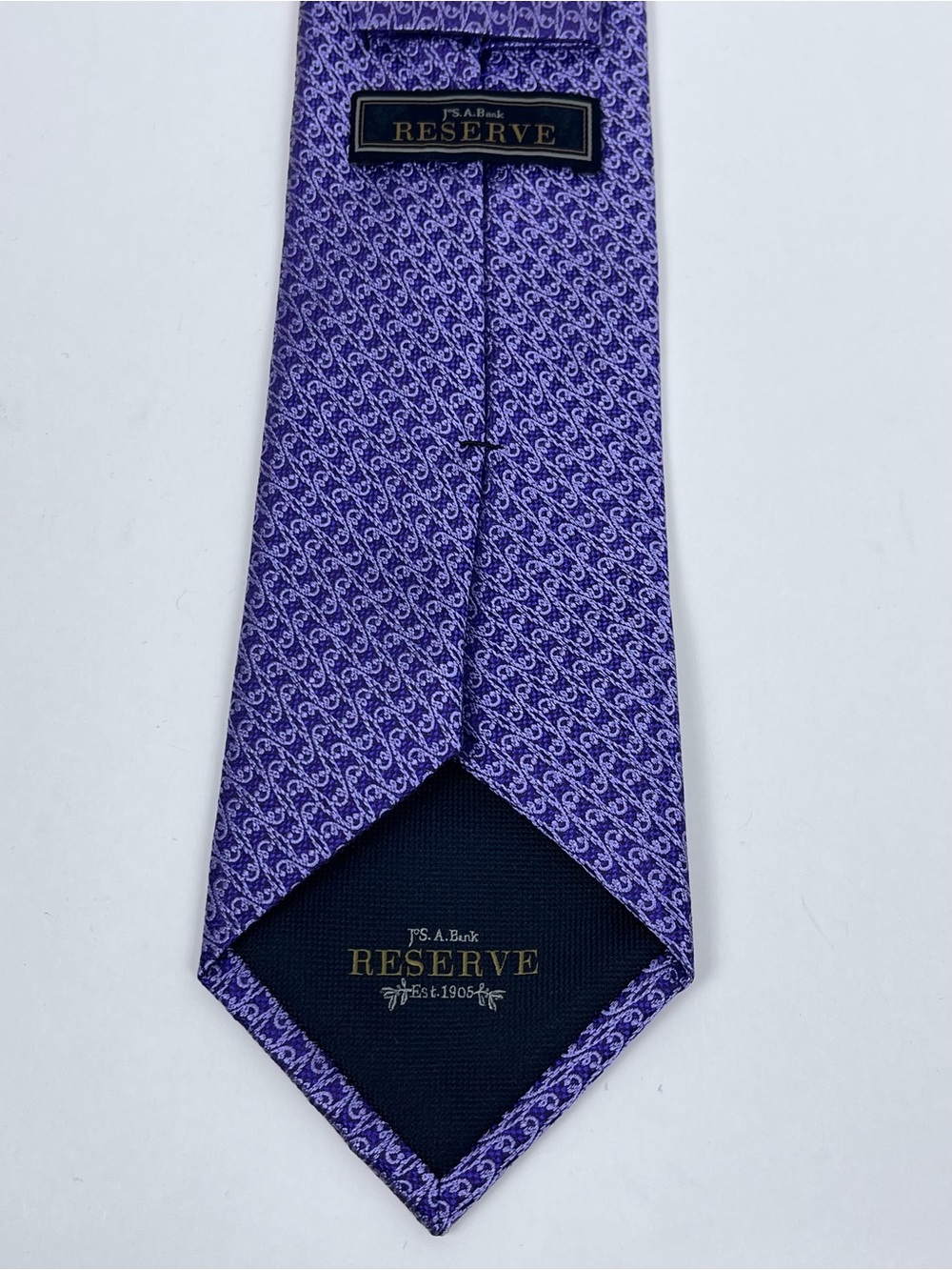Jos A Bank Reserve Men's 100% Silk Purple Geometric Pattern Long Tie One Size - Picture 5 of 9